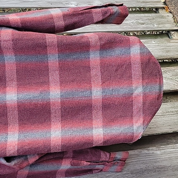 Men's RARE Vintage Wool Blend Flannel Button Down Shirt - Picture 13 of 17